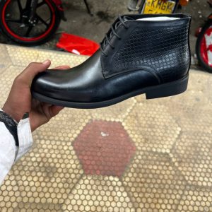 Noir Plain Toe